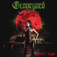 "Devil's Night", unico lascito concreto dei Graveyard Disciples, band che ha provato ad omaggiare l'Heavy Classico senza però riuscire a convincere a pieno.